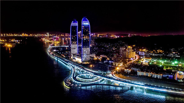 樓體亮化工程如何完美實現(xiàn)設(shè)計效果?